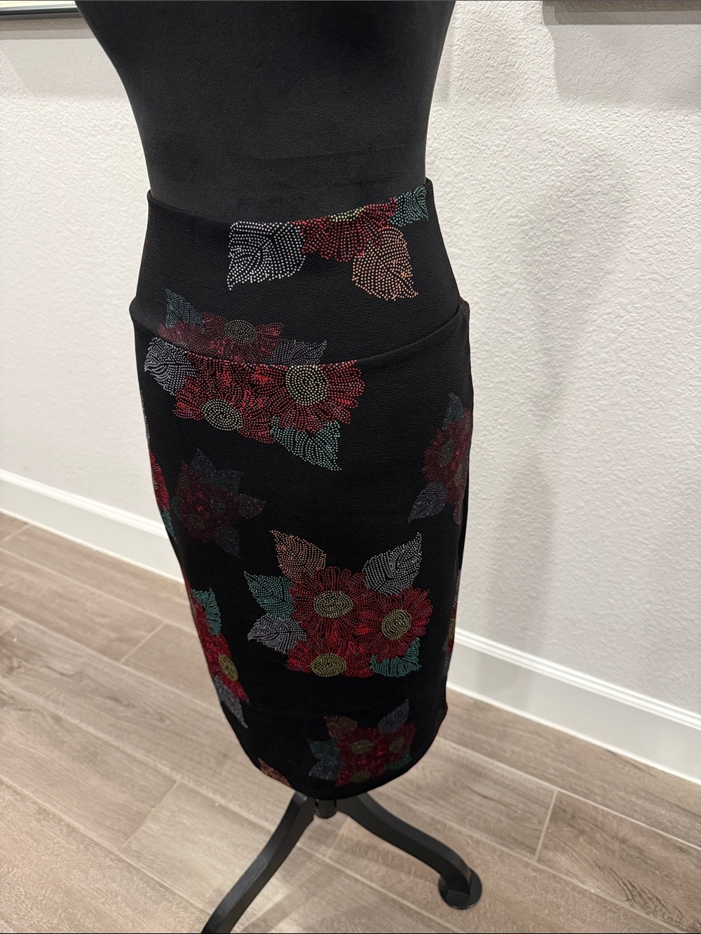 LuLaRoe Black Pencil Skirt with Red Floral Accents